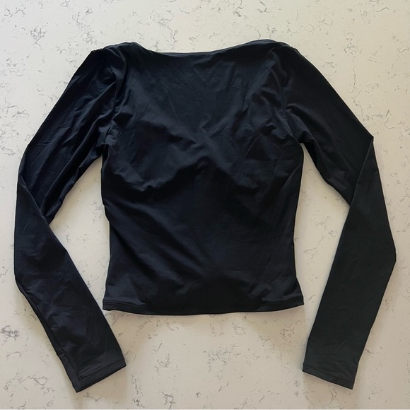 Quinsen Elegant Black Long Sleeve Deep V-Neck Stretchy Blouse Top Size Medium - Picture 6 of 7